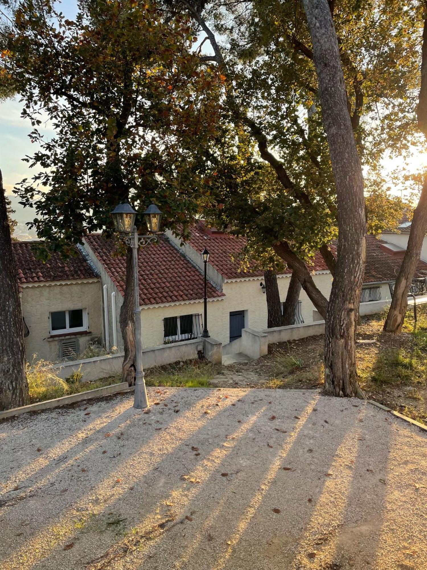 La Solane - Grande Maison Sous Les Pins Six-Fours-les-Plages Exterior foto